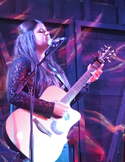 Destiny Manzella - Singer Songwriter Pianist Guitarist